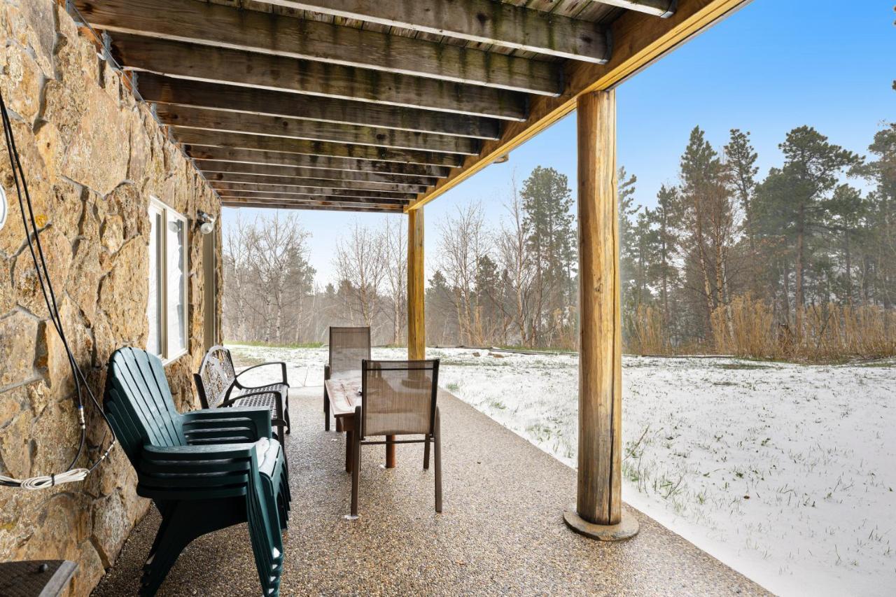Tetro Rock Retreat Villa Deadwood Luaran gambar